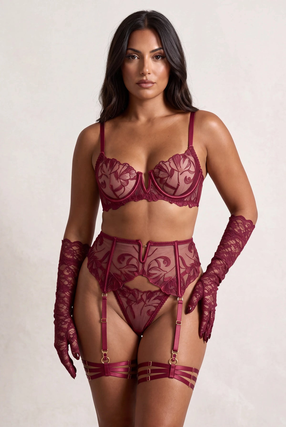 Four-piece lingerie set with thigh straps and gloves - FLAME Bordeaux