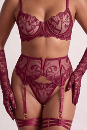 Four-piece lingerie set with thigh straps and gloves - FLAME Bordeaux